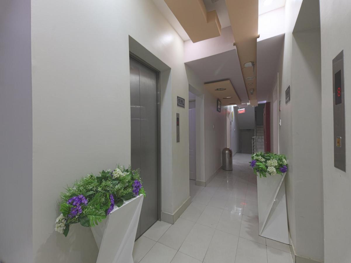 Oyo 129 Al Bayrahaa Hotel Apartments Maszkat Kültér fotó